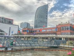 -丹东路渡口(轮渡站)