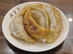 牛肉锅贴-两来风(文亭街店)