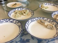 -东方饺子王(新阳路店)