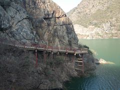 -汉中石门栈道风景区