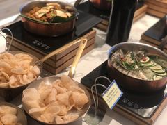 -鲜艳西餐厅(衡山路十二号华邑店)