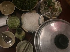 -Cuc Gach Quan Restaurant