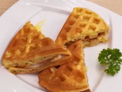 -佰搭果·广式茶餐厅(西华路店)