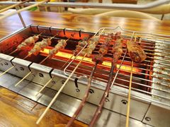 -哈尔滨小酒馆·鲜肉现穿自助烧烤(康新花园店)