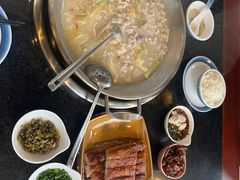 -老来福·非遗酸汤兔(凯旋路店)