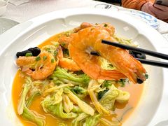 海捕大虾烧白菜-品海楼·大连海胆锅贴馆(东港店)