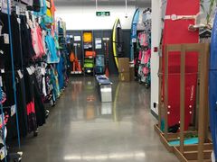 -迪卡侬(大英山店)