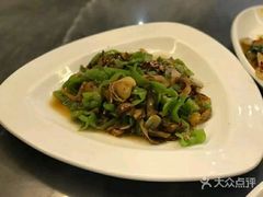 -蔼若春.传承三十年云南菜(金碧公园店)