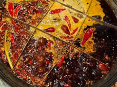 -周小明火锅(黑金冠社区店)