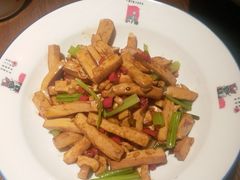 -老湘村·湖南土菜(天河维多利店)