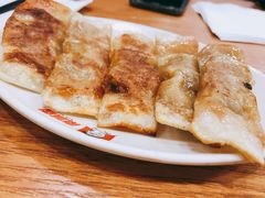锅贴-南城香·饭香串香馄饨香(青年路店)