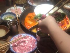 -萍姐火锅·公路夜市(武汉首店)