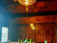 -Lam Vien Restaurant