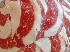 -茅草房·河畔园林火锅