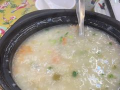 -芳姨广东砂锅粥(张庄路店)