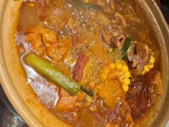 -沙胆彪炭炉牛杂煲(上海日月光广场店)