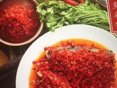 -湘小馆剁椒鱼头(金帝商务大厦店)