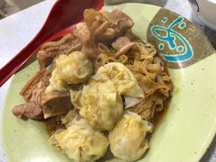 雲吞牛腩撈麵-联记面家(新马路店)