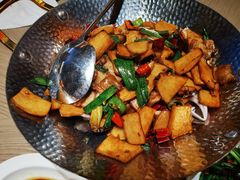 -艳阳天·非遗楚菜(武汉客厅店)
