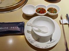 -余欢领鲜火锅(新街口店)