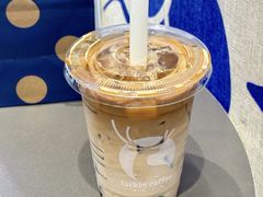 -瑞幸咖啡(江汉路中山大道店)