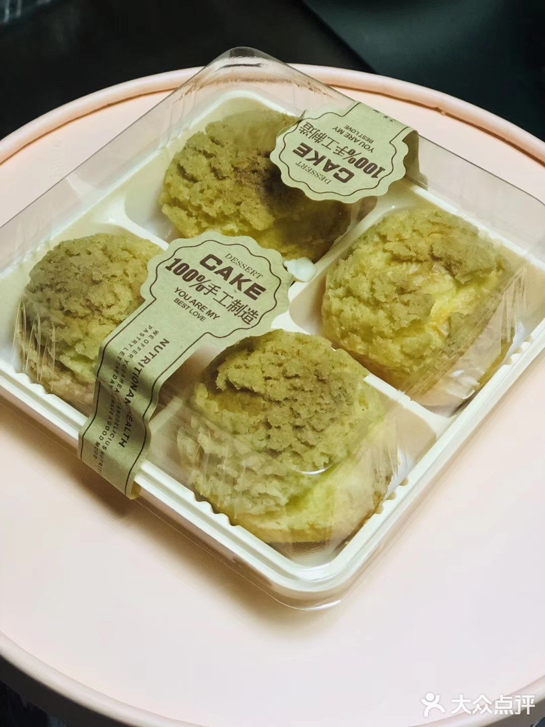 貌美如花有点远，保持身材可以有，美食天天顿顿有