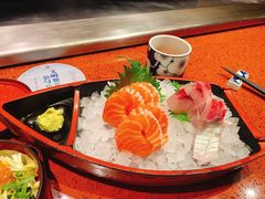 三文鱼鱼腩-小山日本料理(兴业太古汇店)