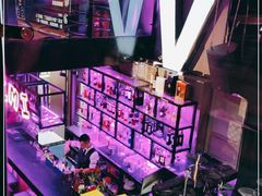 -vimi便利店酒吧