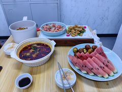-魁牛·潮汕牛肉自助火锅(沈辽路万达店)