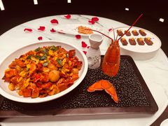 -江上荟·创意中国菜(绿地缤纷城店)
