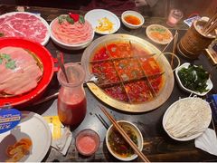 -周师兄大刀腰片火锅(洪崖洞旗舰店)
