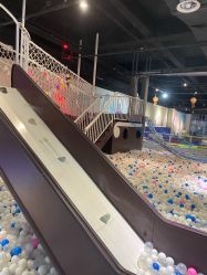 -塔塔王国·主题儿童游乐园(奥城商业广场店)