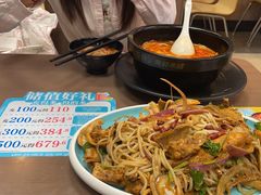 -灵芝妹子海鲜米线(香炉礁山姆店)