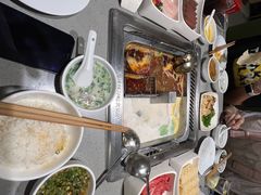 -海底捞火锅(海宁路店)