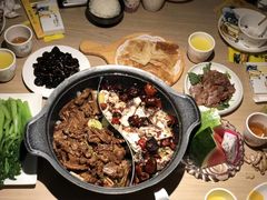 -小鱼小牛·鱼牛干锅·脆鱼火锅(世欧广场店)