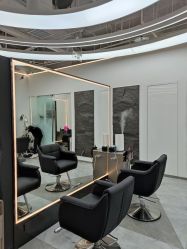 -ON STAR SALON