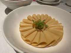 葱香素鲍鱼-玫瑰厅上海菜(兴国路店)