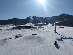 -丝绸之路山地度假区滑雪场