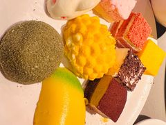 -山焱·炭火自助烤肉(周浦万达店)