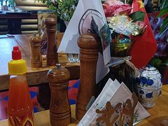 -米德维奇俄式西餐厅(西六道街店)