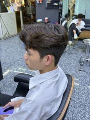 -藤野造型专业烫染接发