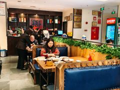 -佬湘楼·27年湘菜(天河都市广场店)