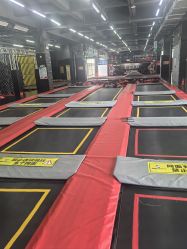 -零重力蹦床空间·滑梯·海洋球·团建(奥特莱斯店)
