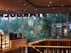 大堂-星巴克臻选(湖滨道店)