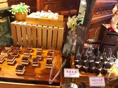 -梅园国际大酒店·自助餐厅(光明港店)