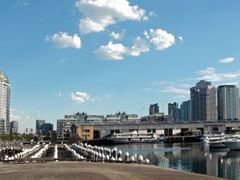 -墨尔本滨海港区