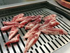 -臻牛烤肉