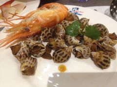 -小天鹅戴斯酒店鲸鲨百汇创作料理
