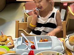 -水桶王国主题餐厅·聚会·生日派对·亲子活动·家庭套餐(亚龙湾希尔顿店)