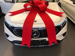 -天津波士信达奔驰4S店(卫津南路店)